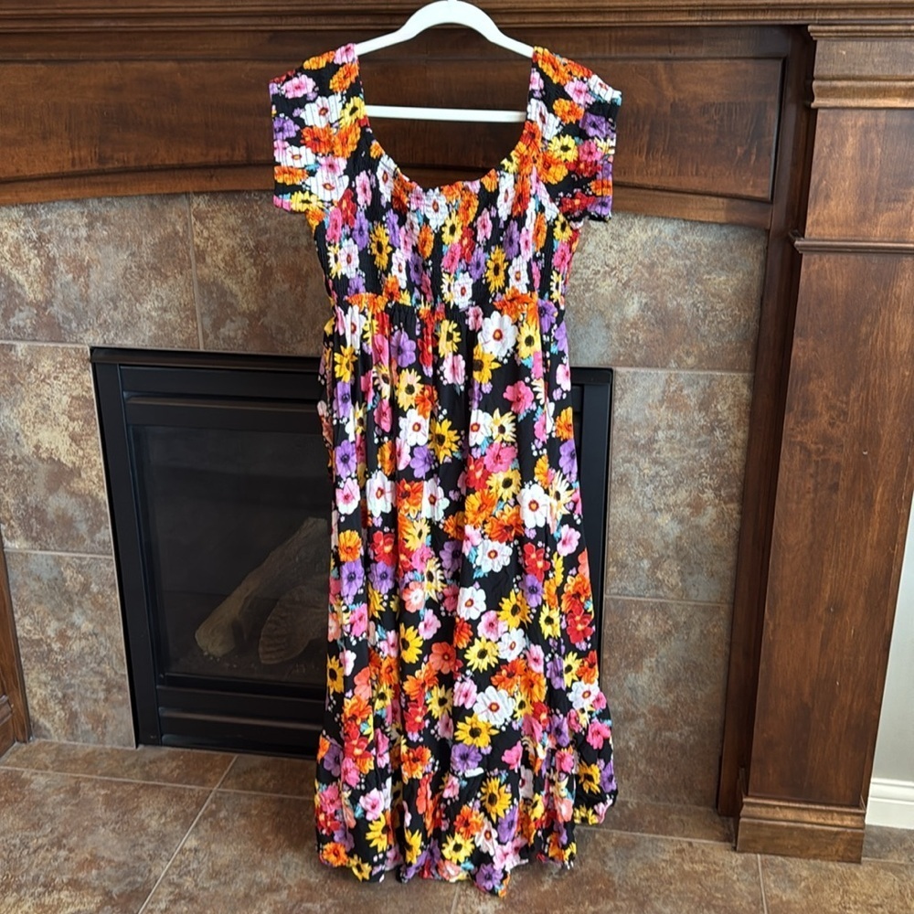 Torrid Maxi Challis Off-Shoulder Dress bright color flower smocked top 18/20 (2) - Picture 8 of 12